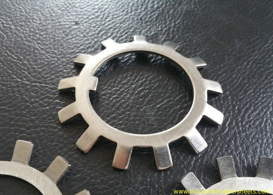 SS304 SS316 एमएस स्टील लॉक वॉशर बाहरी दांत के साथ सीरा, प्राकृतिक रंग