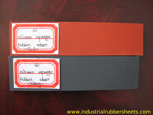 उच्च तापमान प्रतिरोध के लिए 3M चिपकने वाला बैकिंग के साथ क्लोज सेल सिलिकॉन स्पंज रबर शीट