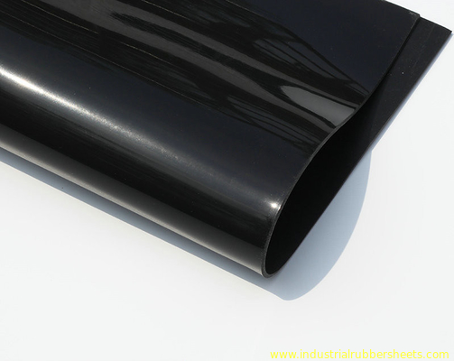 काला रंग सिलिकॉन रबर शीट चिकनी सतह 1.0 / 1.2 मीटर चौड़ाई 10 मीटर लंबाई